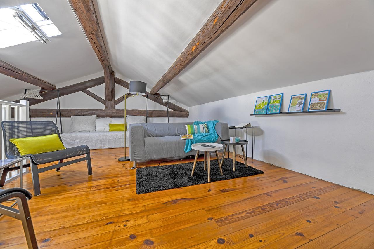 Appartement Romanite Nimes Exterior photo